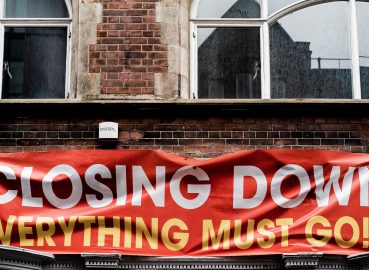 WHY RETAIL IS STRUGGLING AND CAN’T SHAKE IT OFF